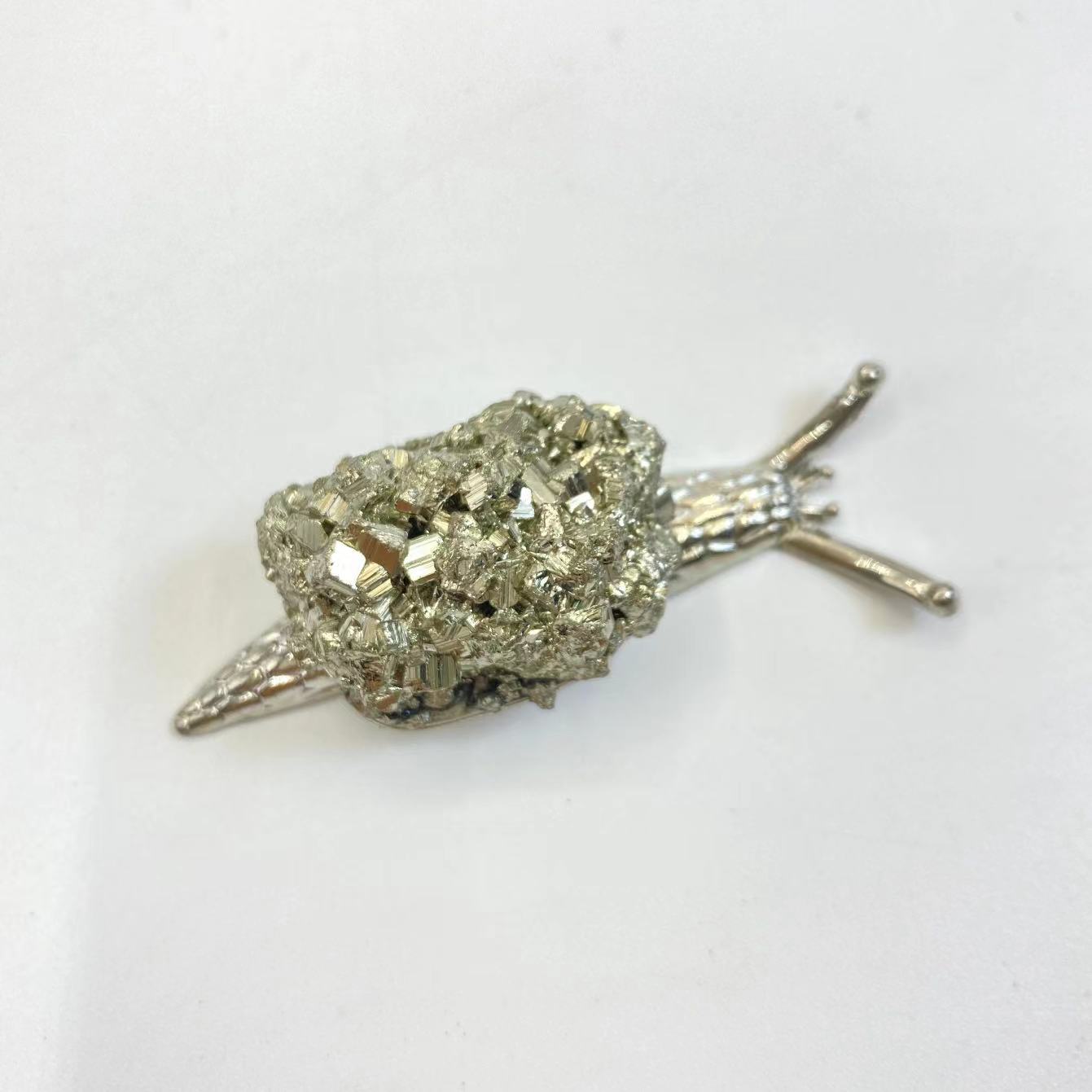 -天然黄鉄鉱カタツムリ 55*20*20mm 25g