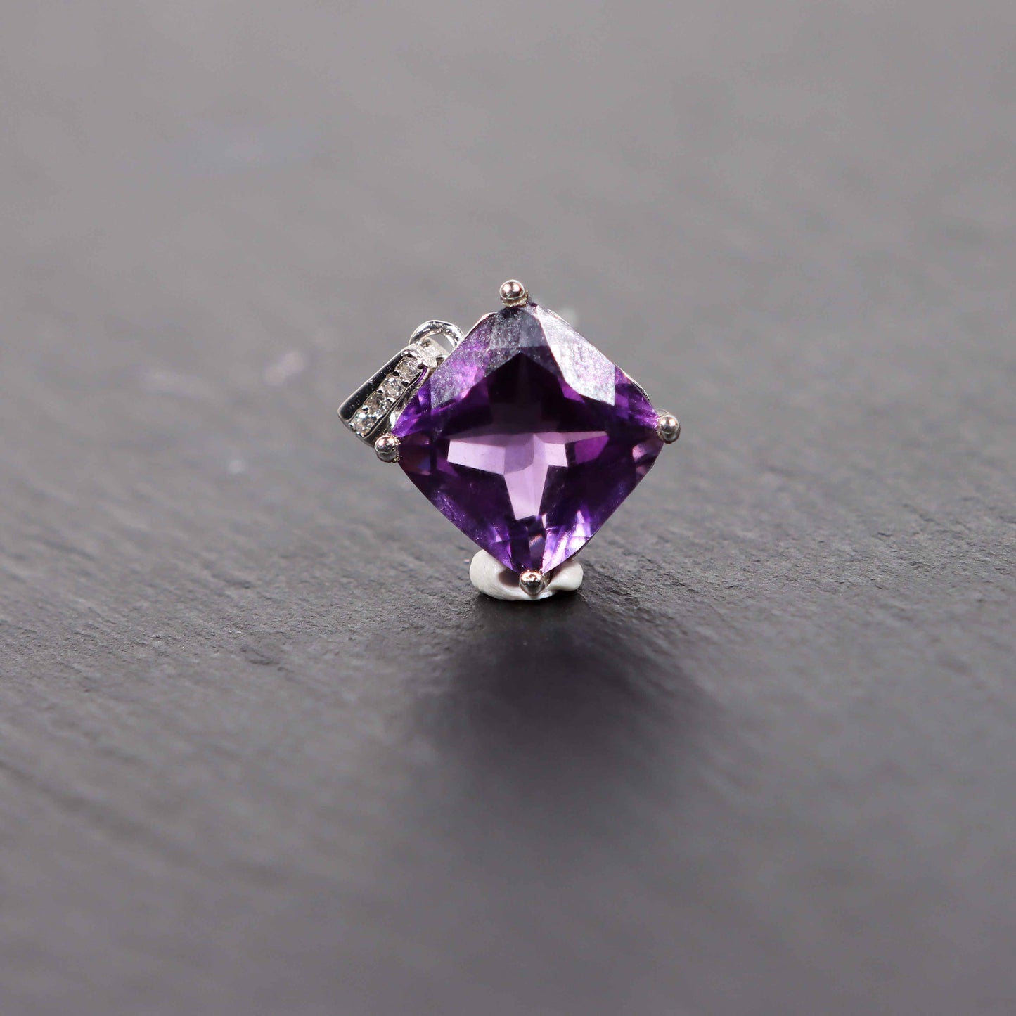 Pendant#3