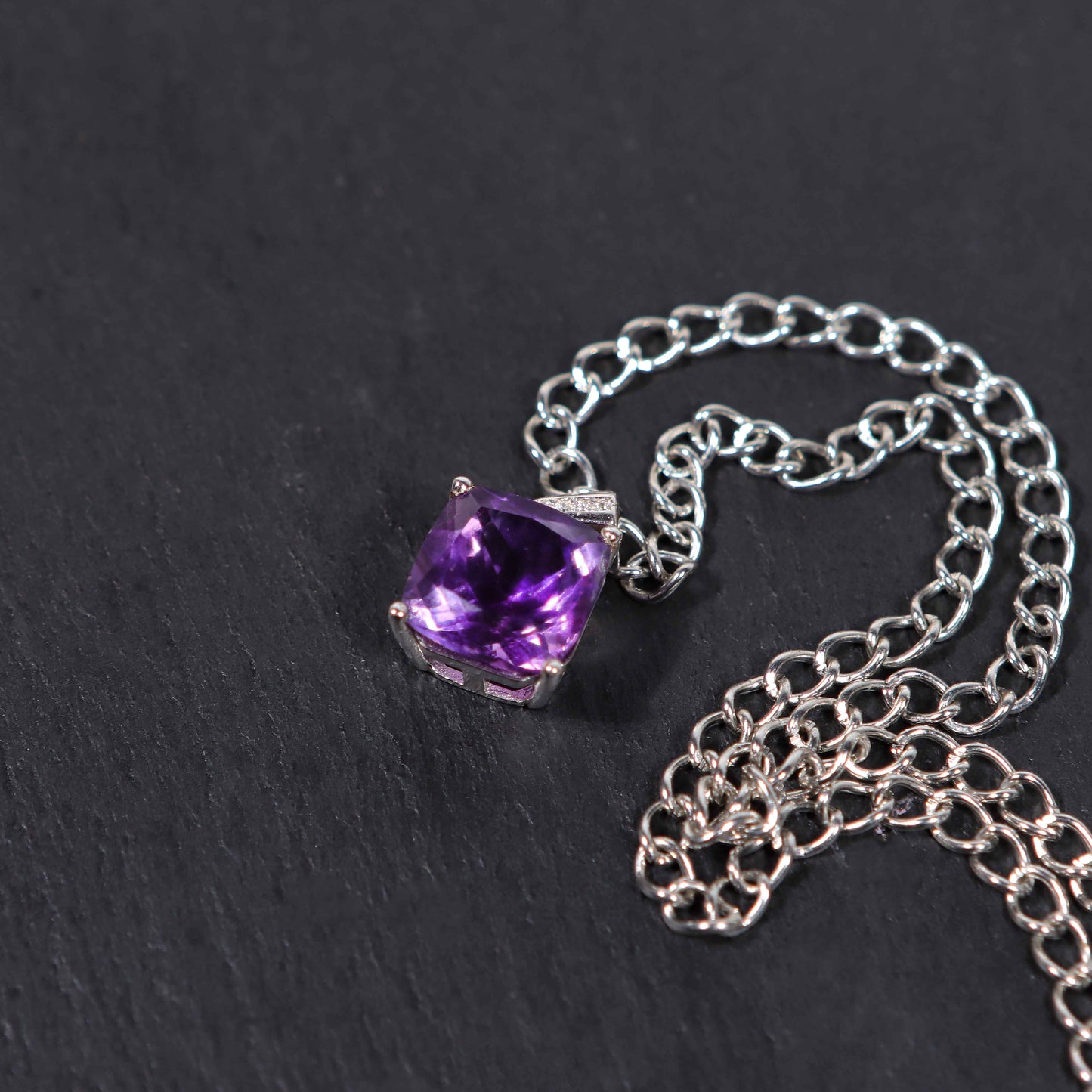 Pendant#3