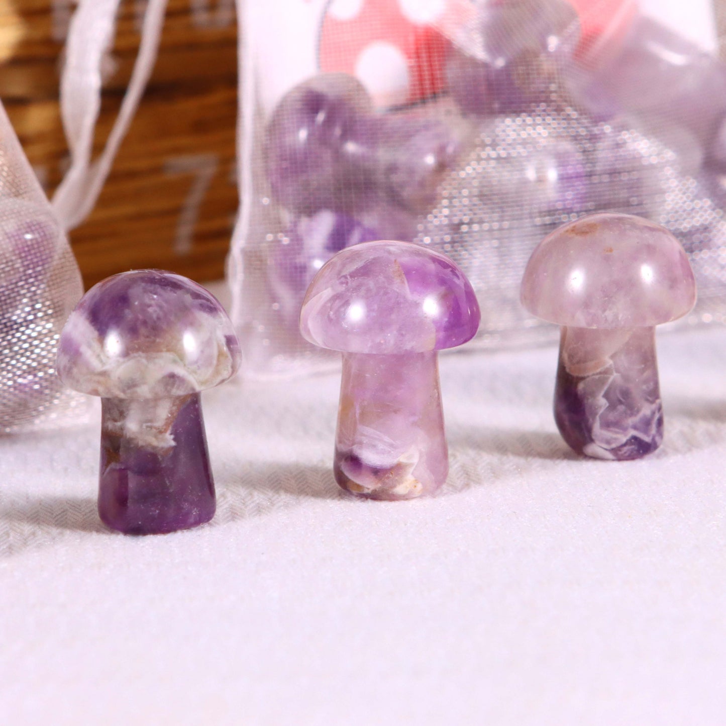 7個(ランダム)クリスタルストーン 2CM ミニマッシュルーム