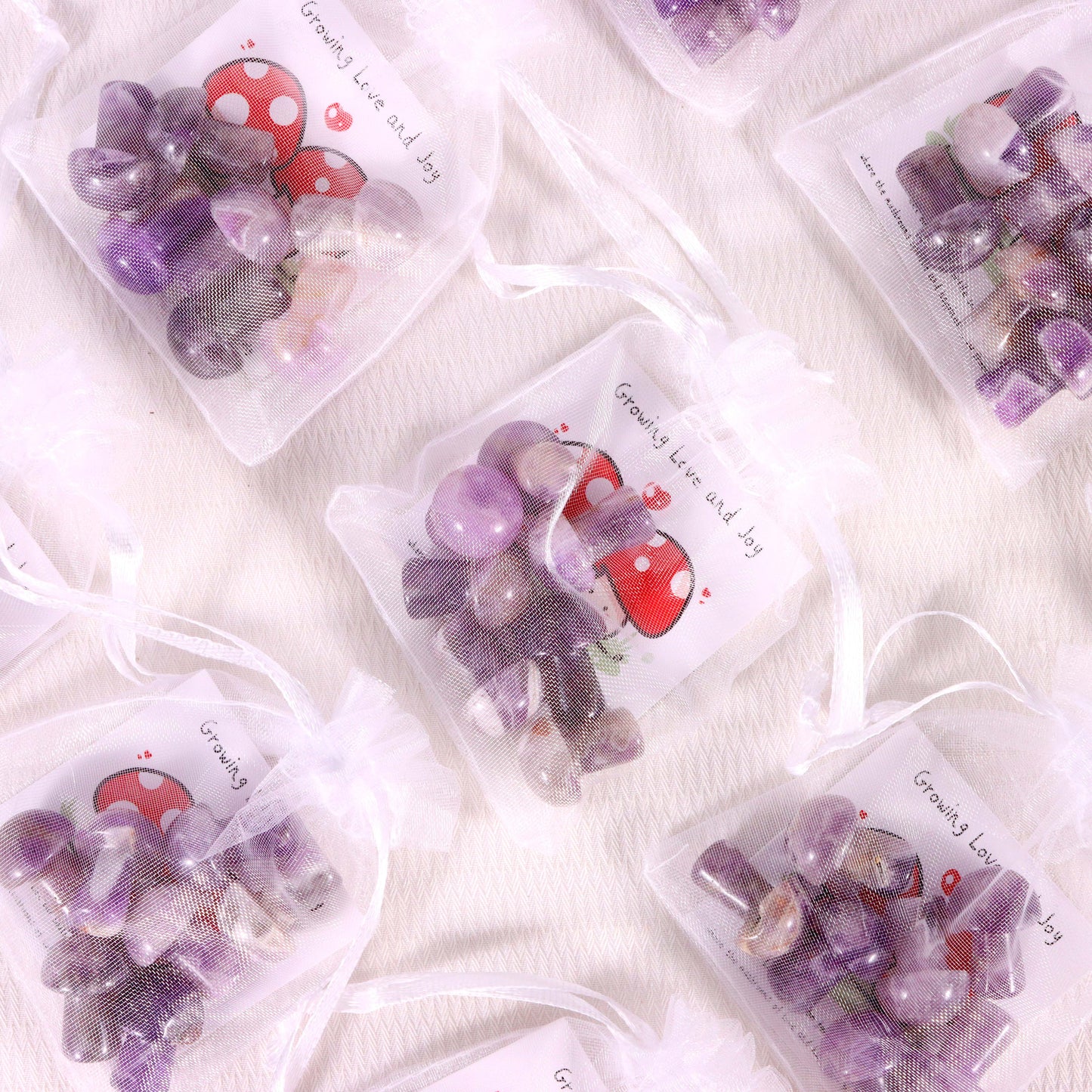 7個(ランダム)クリスタルストーン 2CM ミニマッシュルーム