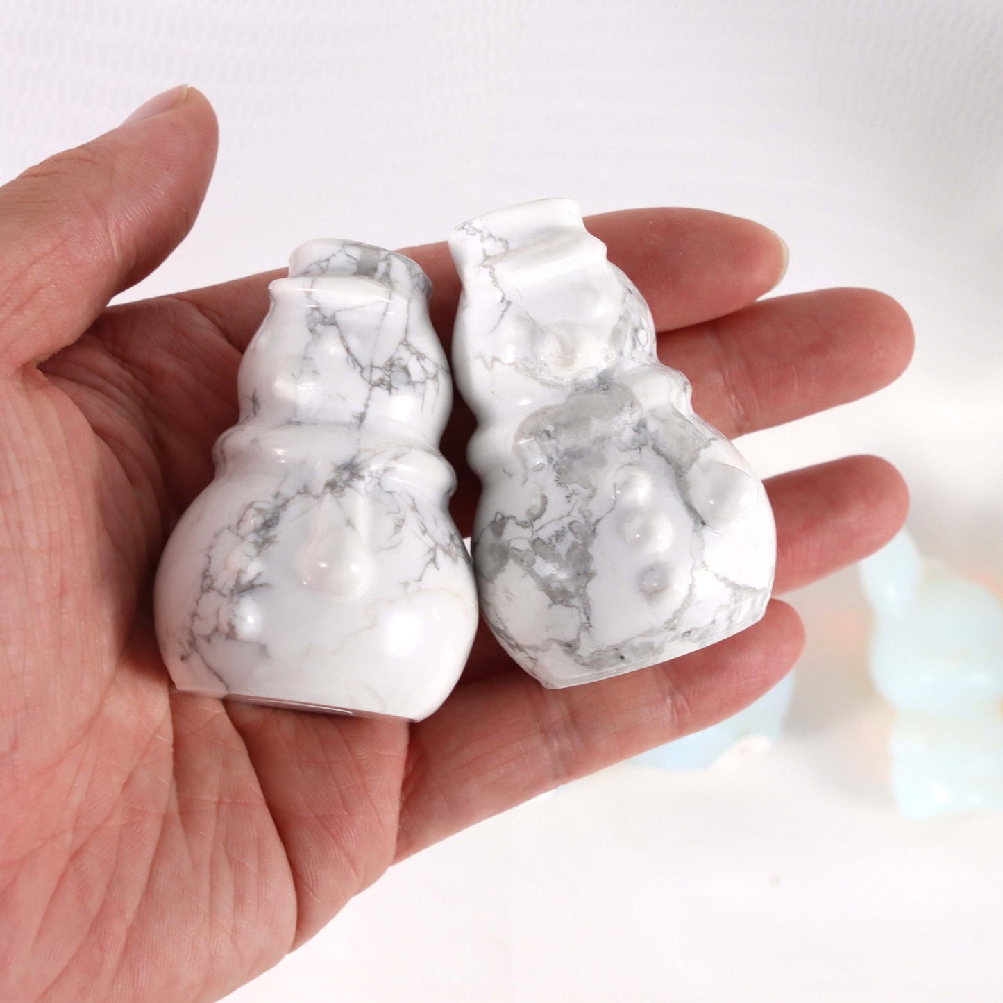 Howlite sculpture#2