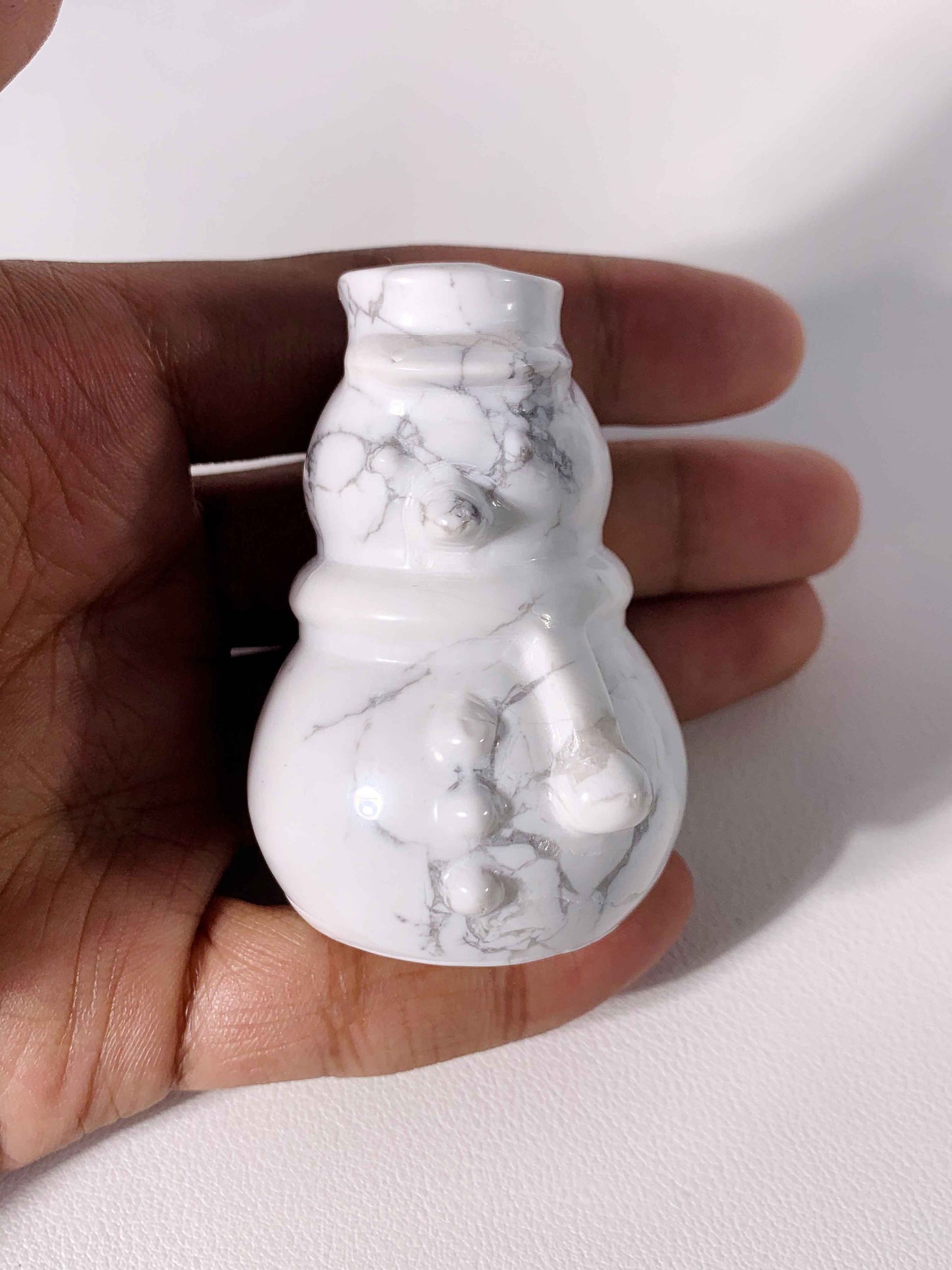 Howlite Carving#1