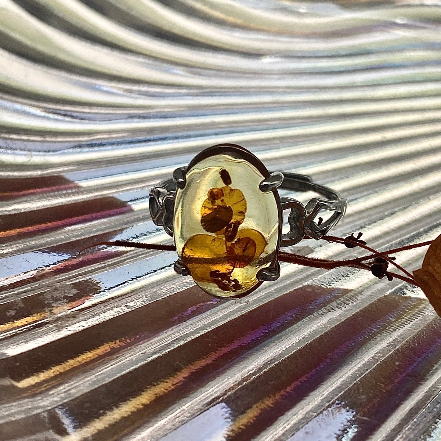 flower Amber ring