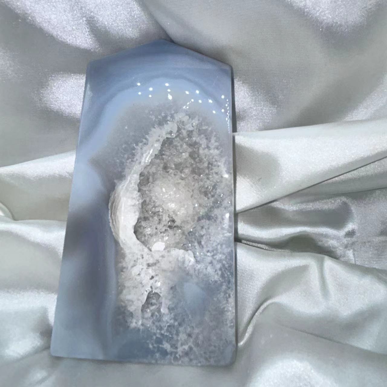 Geode agate