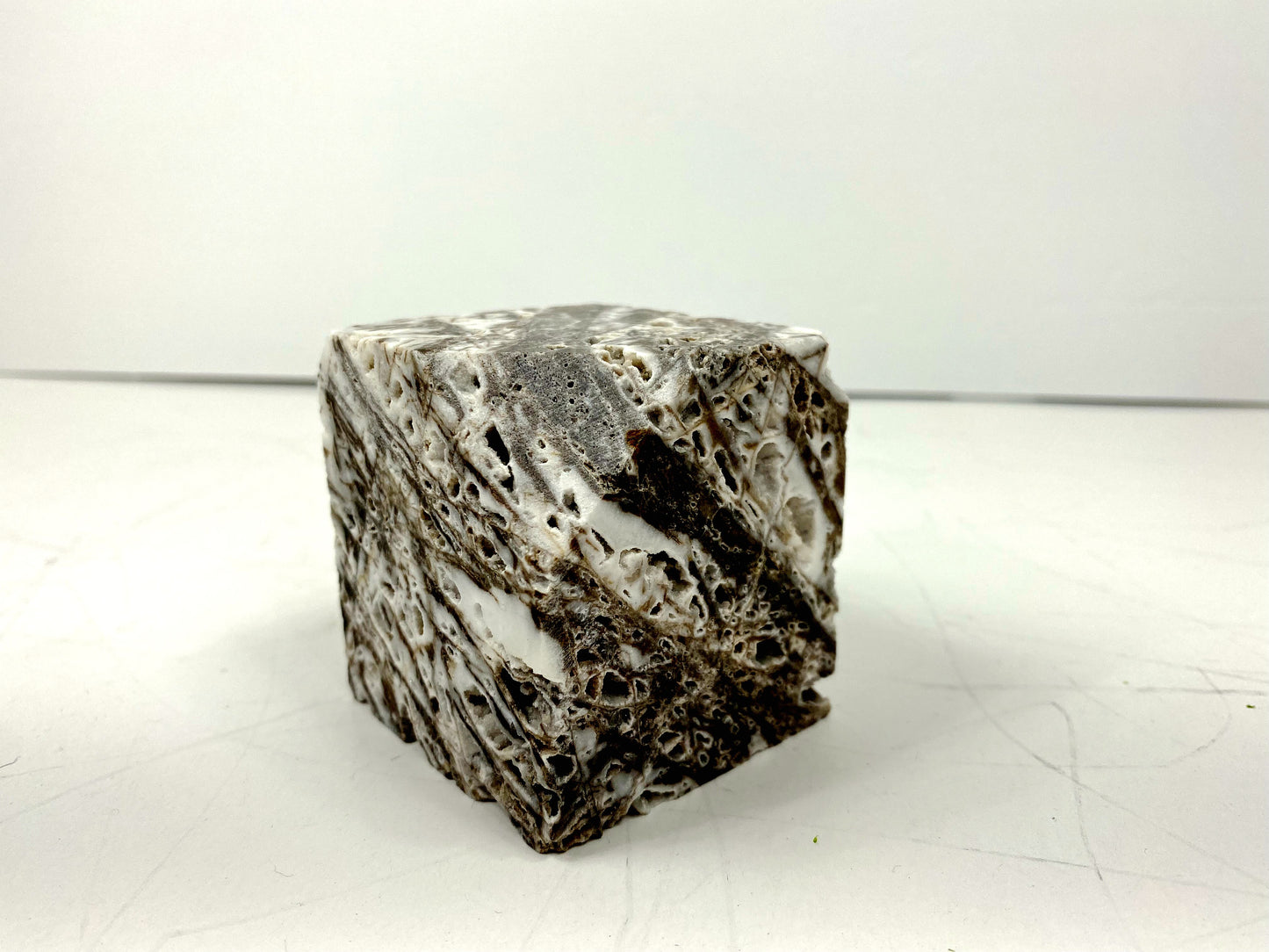 0.CD_Sphalerite geode cube