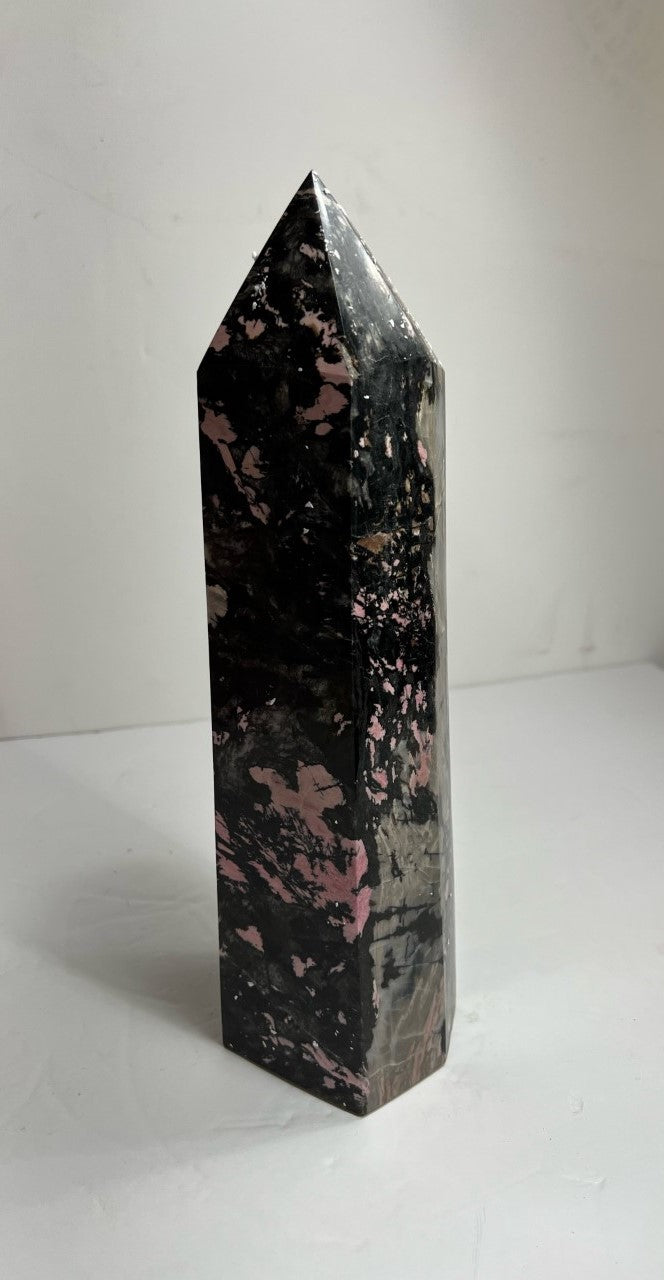 0.CD_Auc_Rhodonite Tower