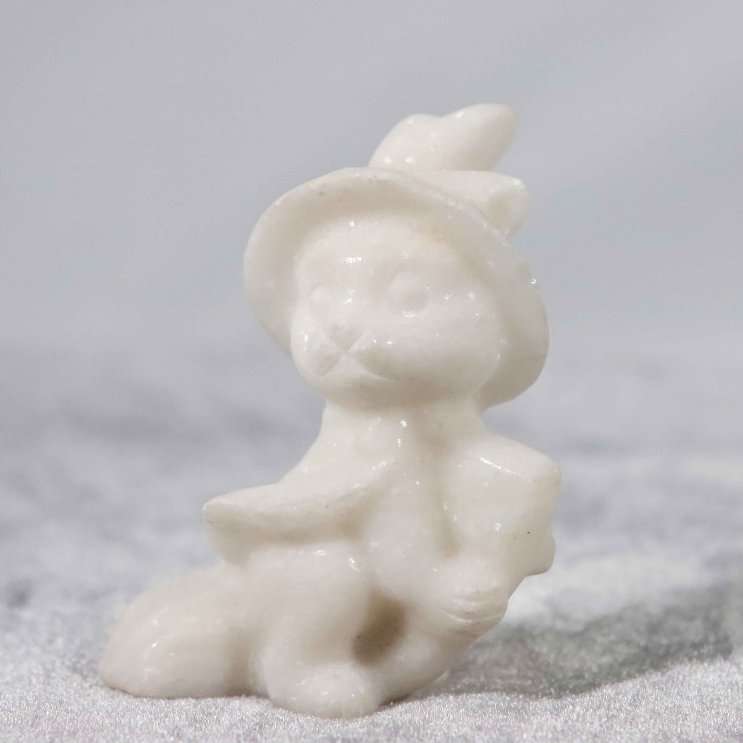 白翡翠彫刻