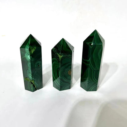 3つのマラカイト塔